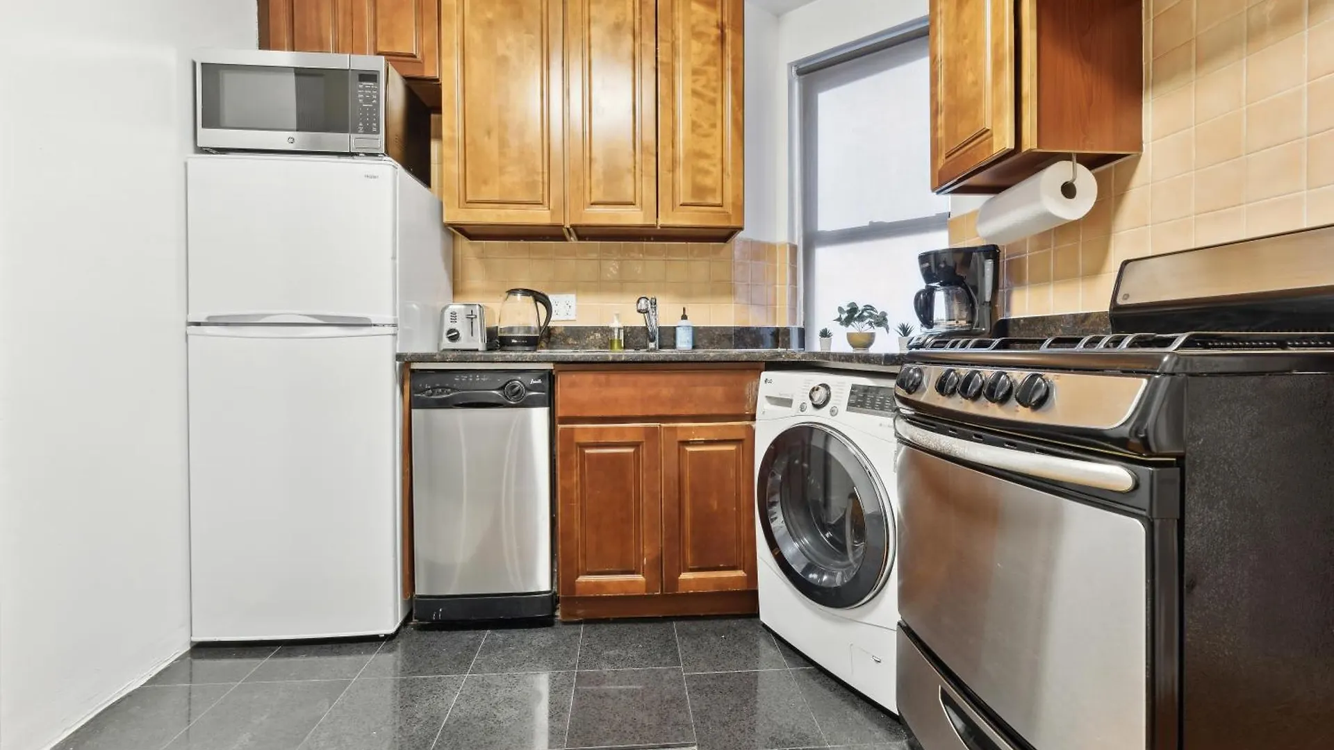 Unique 2Bd Apartment In Perfect Location Next To Time Square New York